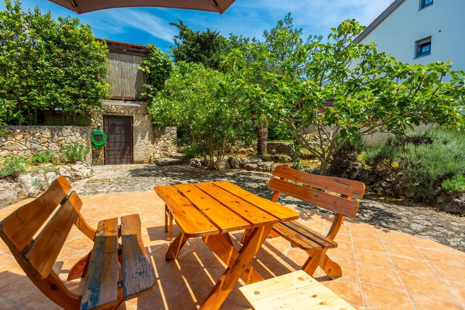 Apartments Villa Temer Pinezići Zewnętrze zdjęcie
